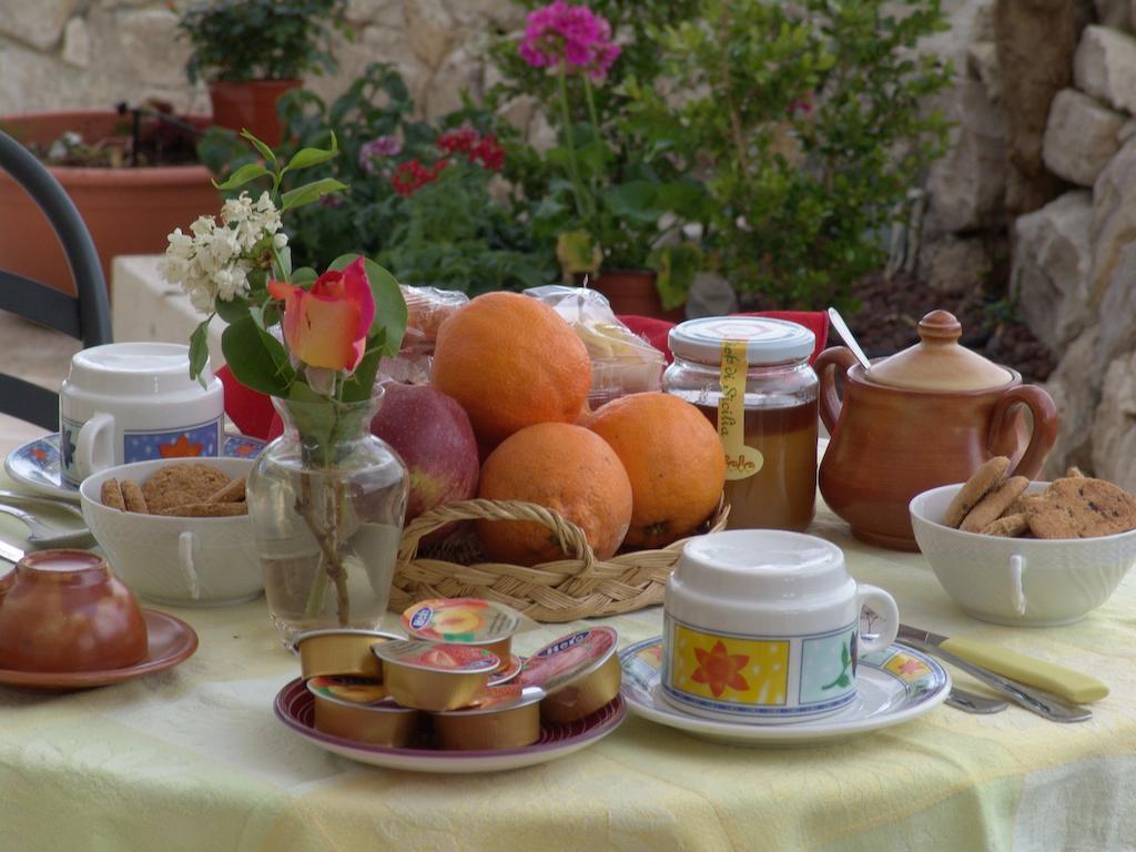 راغوزا Ibla Vacanze الغرفة الصورة